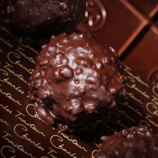 Rocher praliné noisette <br/> 4 pièces